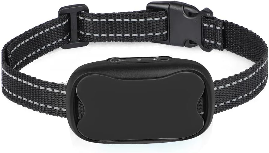 Black dog collar with a remote control on a white background at Pet Servo