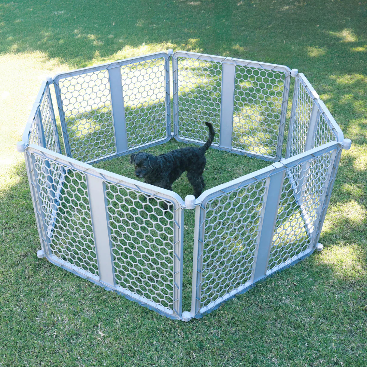 Hakuna Pets - 6-Panel Plastic Pet Playpen