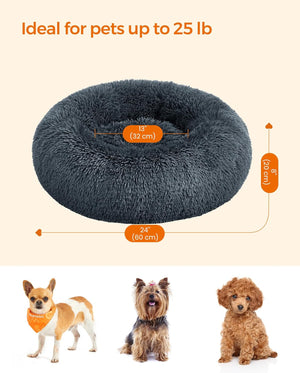 Dog bed with measurements and ideal weight for pets, shown with three dogs at Pet Servo