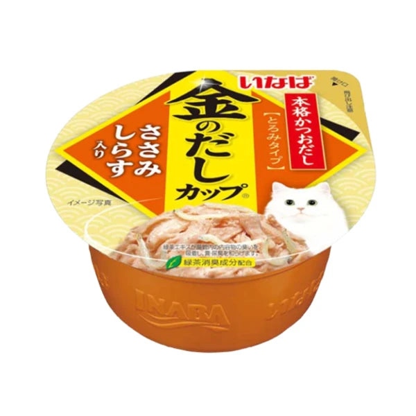 A package of Ciao brand chicken fillet in gravy topping shirasu (a type of Japanese rice cake snack) featuring an image of the product and a cat on the front.