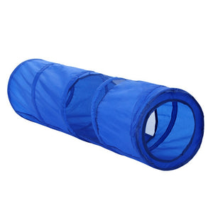 Blue cylindrical mesh tube on a white background at Pet Servo