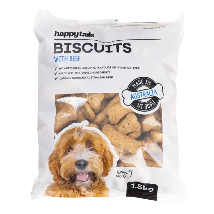 Bag of happytails biscuits with beef for dogs, featuring a dog on the packaging.