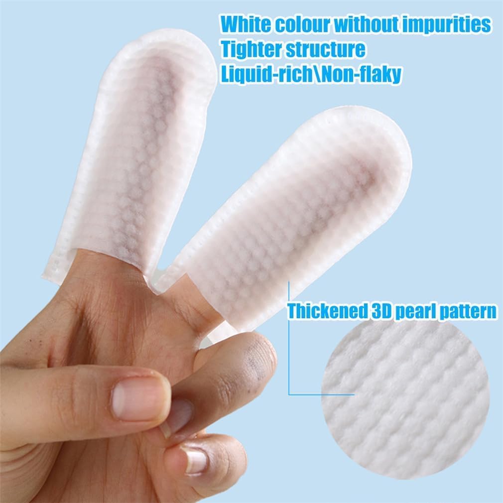 White finger-shaped gel pads worn on two fingers of a hand, shown against a light blue background with text describing their features and a circular close-up of the textured surface at Pet Servo