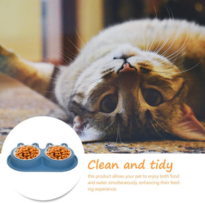 A cat lying on a floor with a blue dual-bowl pet feeder and water bowl shown in an inset circle, alongside text reading 'Clean and tidy' and a descriptive marketing copy at Pet Servo