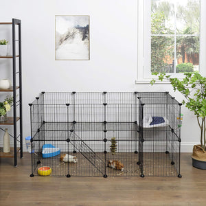 Pet cage with animals inside in a room with a window and plants at Pet Servo