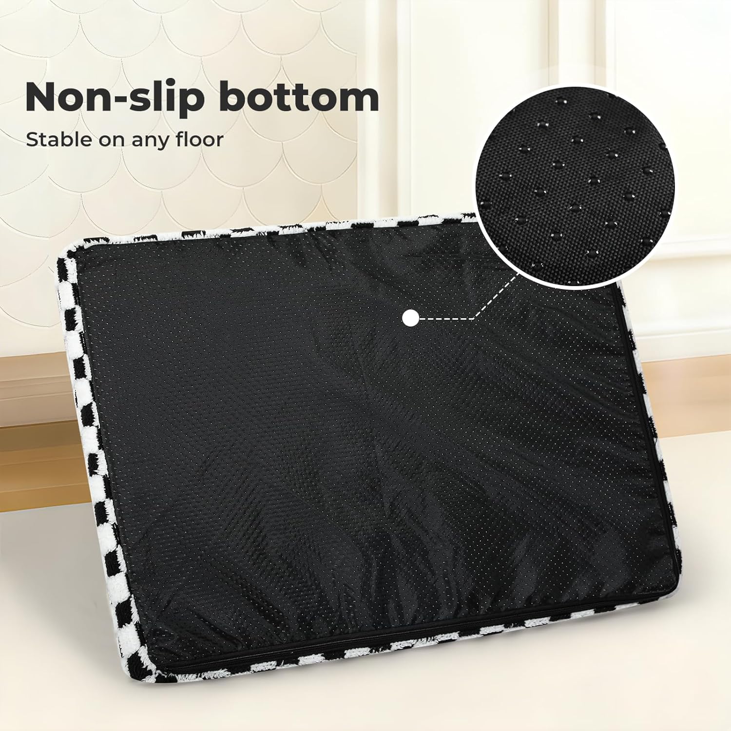 Black exercise mat with non-slip bottom and stable design on a light wooden floor at Pet Servo