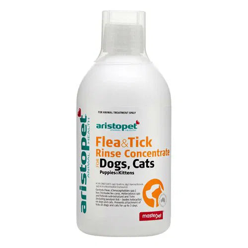 Aristopet Flea & Tick Rinse Concentrate bottle for dogs, cats, and puppies on a white background at Petservo.
