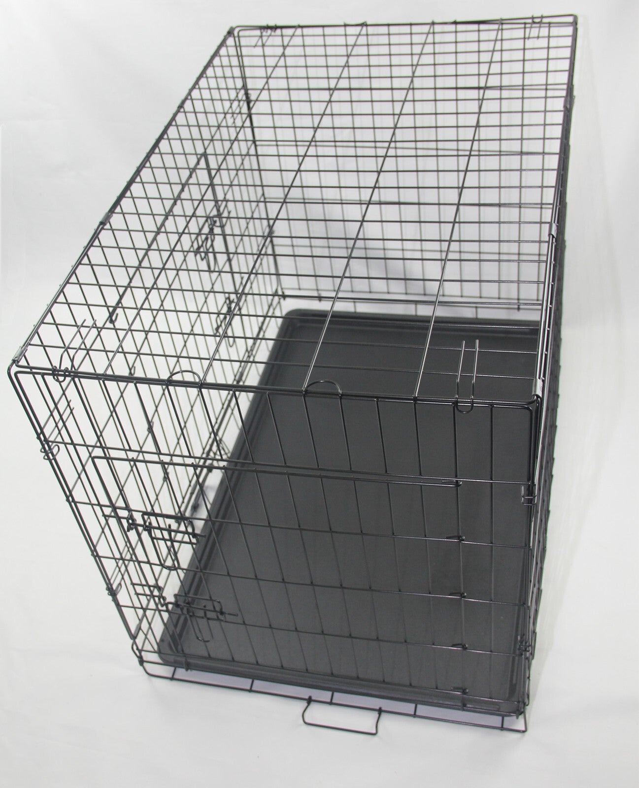 Black metal pet crate on a white background at Pet Servo