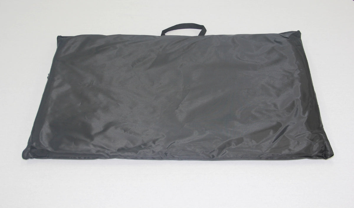 Black folded mat with handle on a white background at Pet Servo