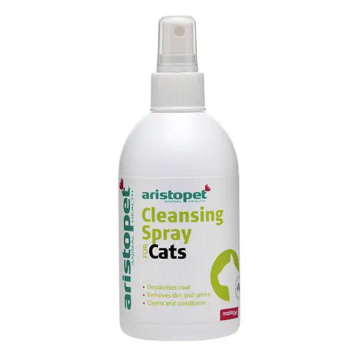 Aristopet cleansing spray for cats on a white background at Petservo.