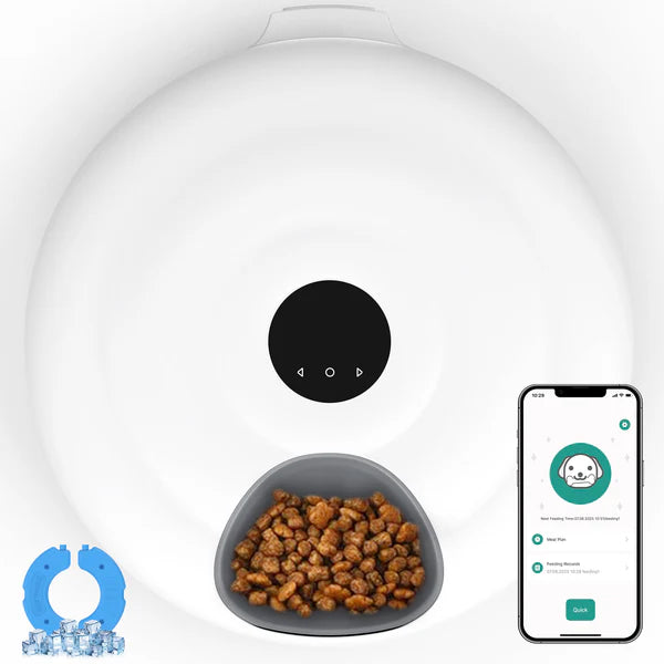 Pet food dispenser with a bowl of kibble and a smartphone app on a white background at Pet Servo